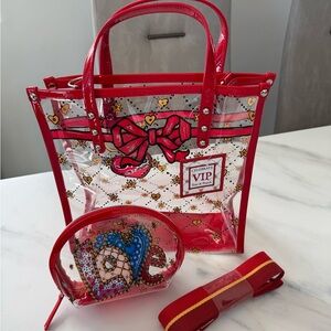 Brighton Holiday Tote & Pouch